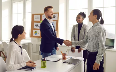 Negociación intercultural: cómo leer los códigos invisibles para el éxito empresarial